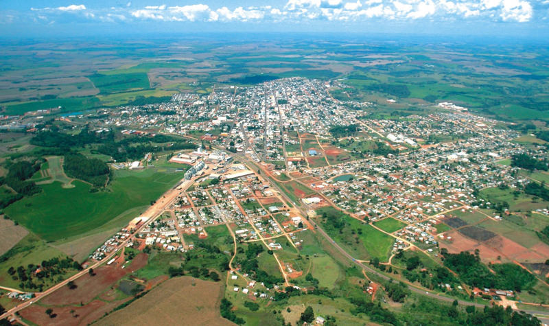 Descubra como o comércio eletrônico está dominando o mercado brasileiro! Em Abaetetuba, Pará, o WebCatálogo é a ferramenta ideal para quem busca praticidade, conforto e segurança na hora de abrir sua loja virtual.