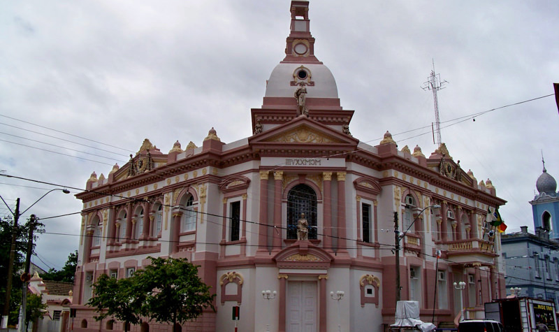 Descubra como o comércio eletrônico está dominando o mercado brasileiro! Em Abaetetuba, Pará, o WebCatálogo é a ferramenta ideal para quem busca praticidade, conforto e segurança na hora de abrir sua loja virtual.