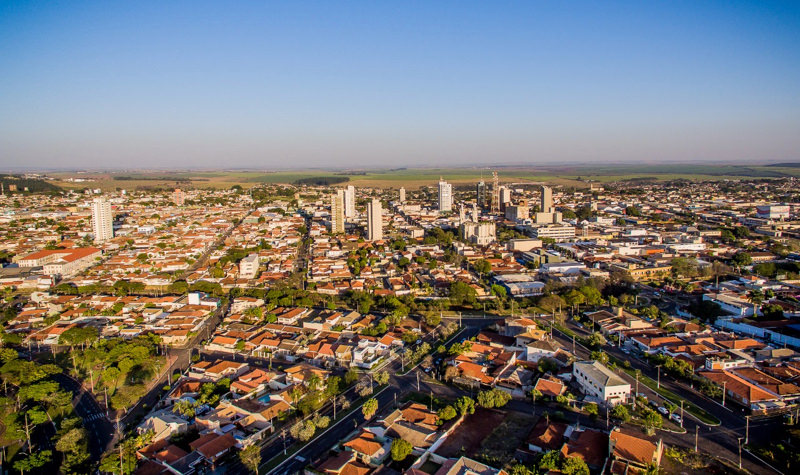 Descubra como o comércio eletrônico está dominando o mercado brasileiro! Em Abaetetuba, Pará, o WebCatálogo é a ferramenta ideal para quem busca praticidade, conforto e segurança na hora de abrir sua loja virtual.