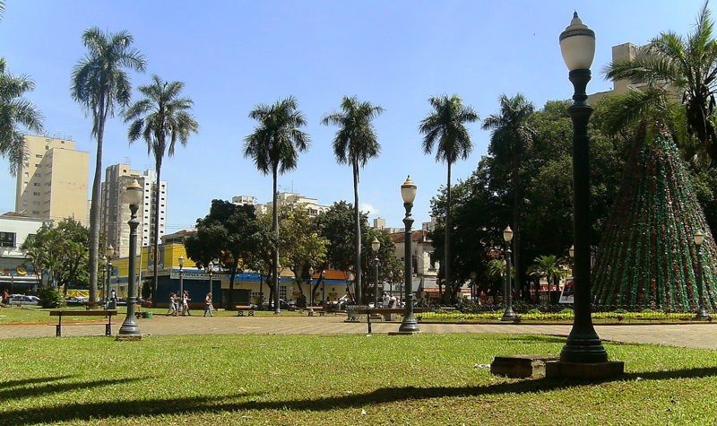 Descubra como o comércio eletrônico está dominando o mercado brasileiro! Em Abaetetuba, Pará, o WebCatálogo é a ferramenta ideal para quem busca praticidade, conforto e segurança na hora de abrir sua loja virtual.