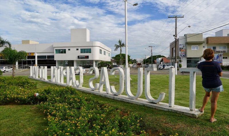 Descubra como o comércio eletrônico está dominando o mercado brasileiro! Em Abaetetuba, Pará, o WebCatálogo é a ferramenta ideal para quem busca praticidade, conforto e segurança na hora de abrir sua loja virtual.