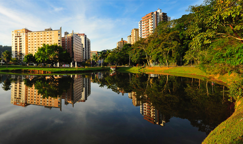 Descubra como o comércio eletrônico está dominando o mercado brasileiro! Em Abaetetuba, Pará, o WebCatálogo é a ferramenta ideal para quem busca praticidade, conforto e segurança na hora de abrir sua loja virtual.